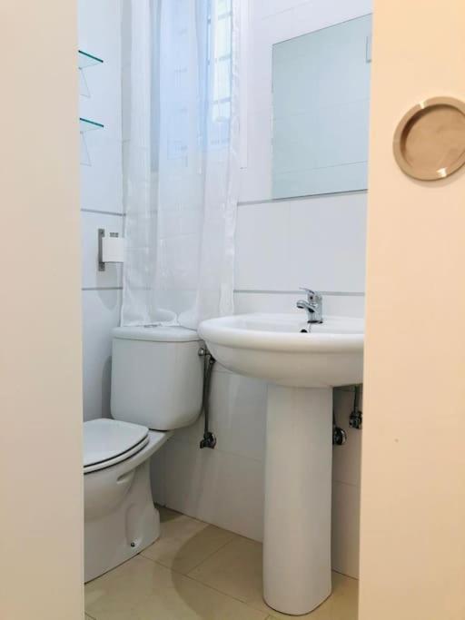 Nieves Viejas Apartamento Fresco Con Patio En Córdoba Eksteriør billede