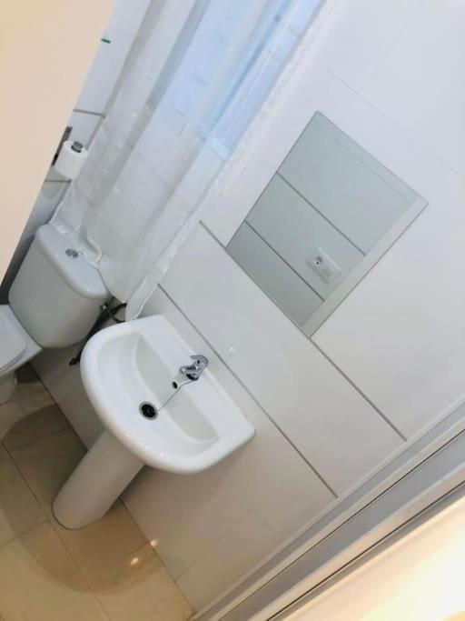 Nieves Viejas Apartamento Fresco Con Patio En Córdoba Eksteriør billede